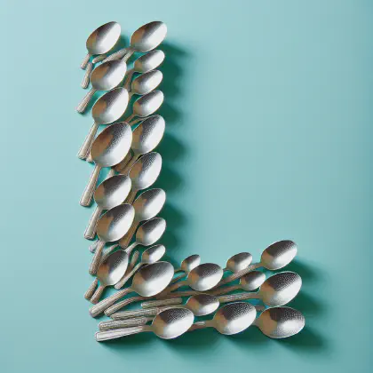 /letters/L_Löffel_Spoon.webp