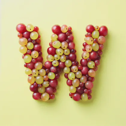 /letters/W_Weintraube_Grape.webp